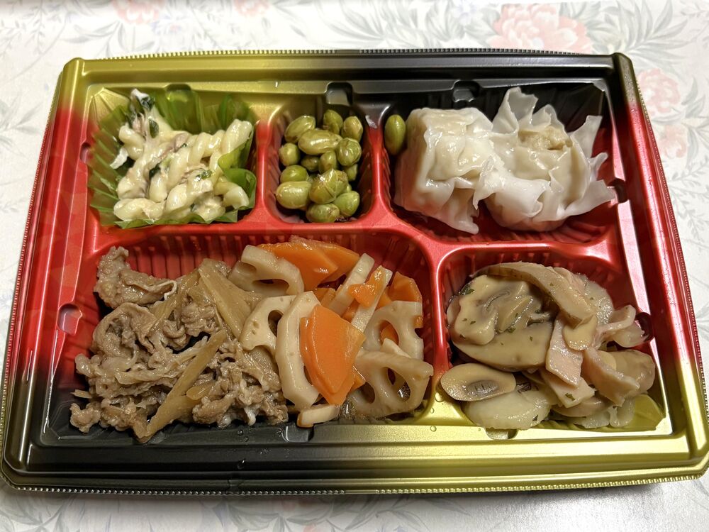 牛肉と根菜の照り煮、肉しゅうまい 等の画像