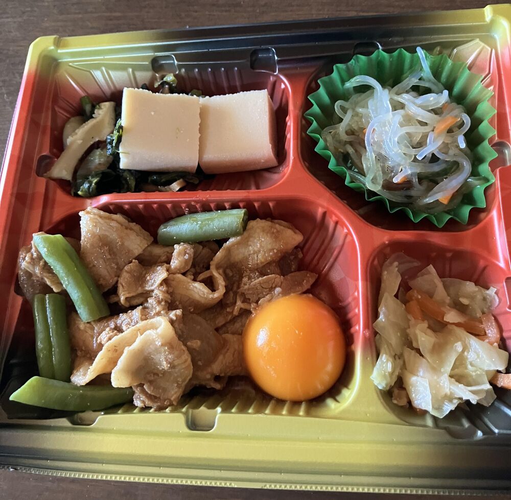 豚肉の甘辛だれ、煮物 等の画像