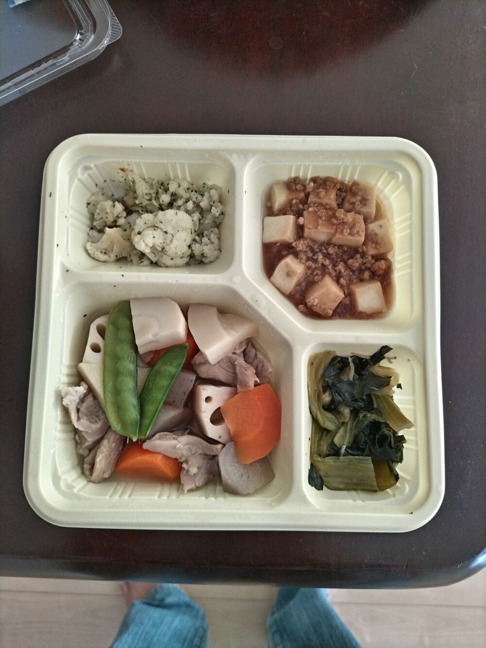 筑前煮、麻婆豆腐 等の画像