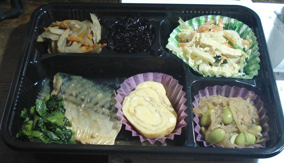 鯖の味噌煮、菜の花 等の画像