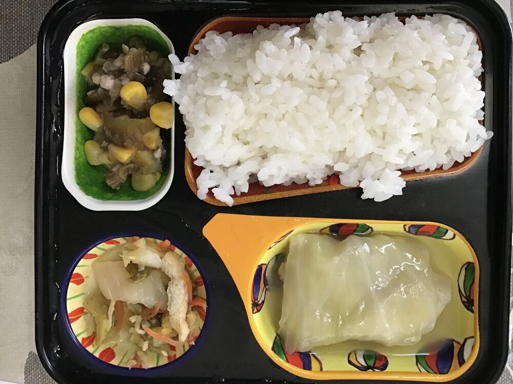 和風ロールキャベツ、オクラとコーンのおろし和え 等の画像